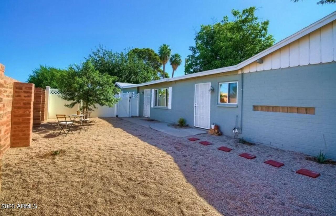 1430 E Meadowbrook Ave - Photo 6 of 18