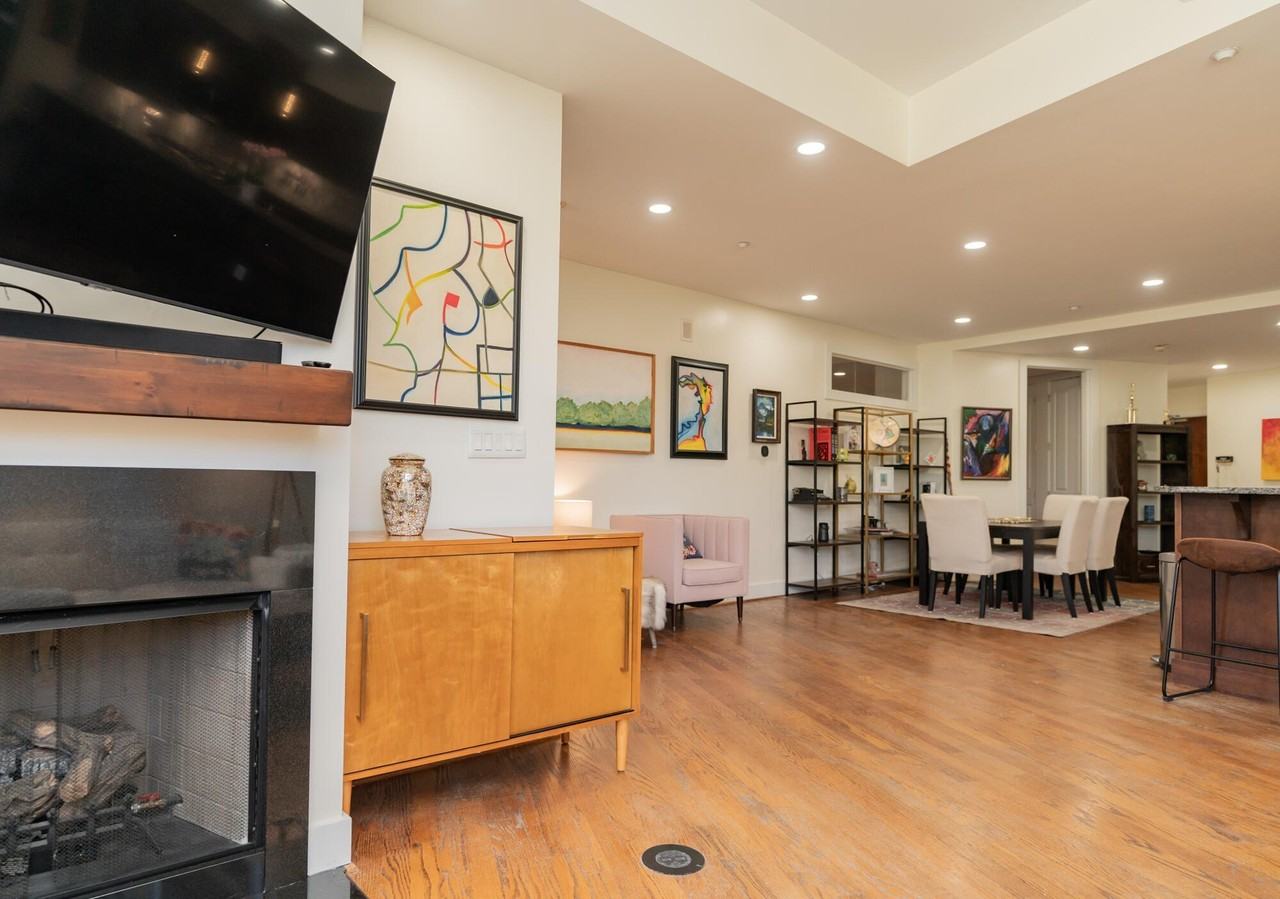 4 Cherokee Boulevard - Photo 7 of 50