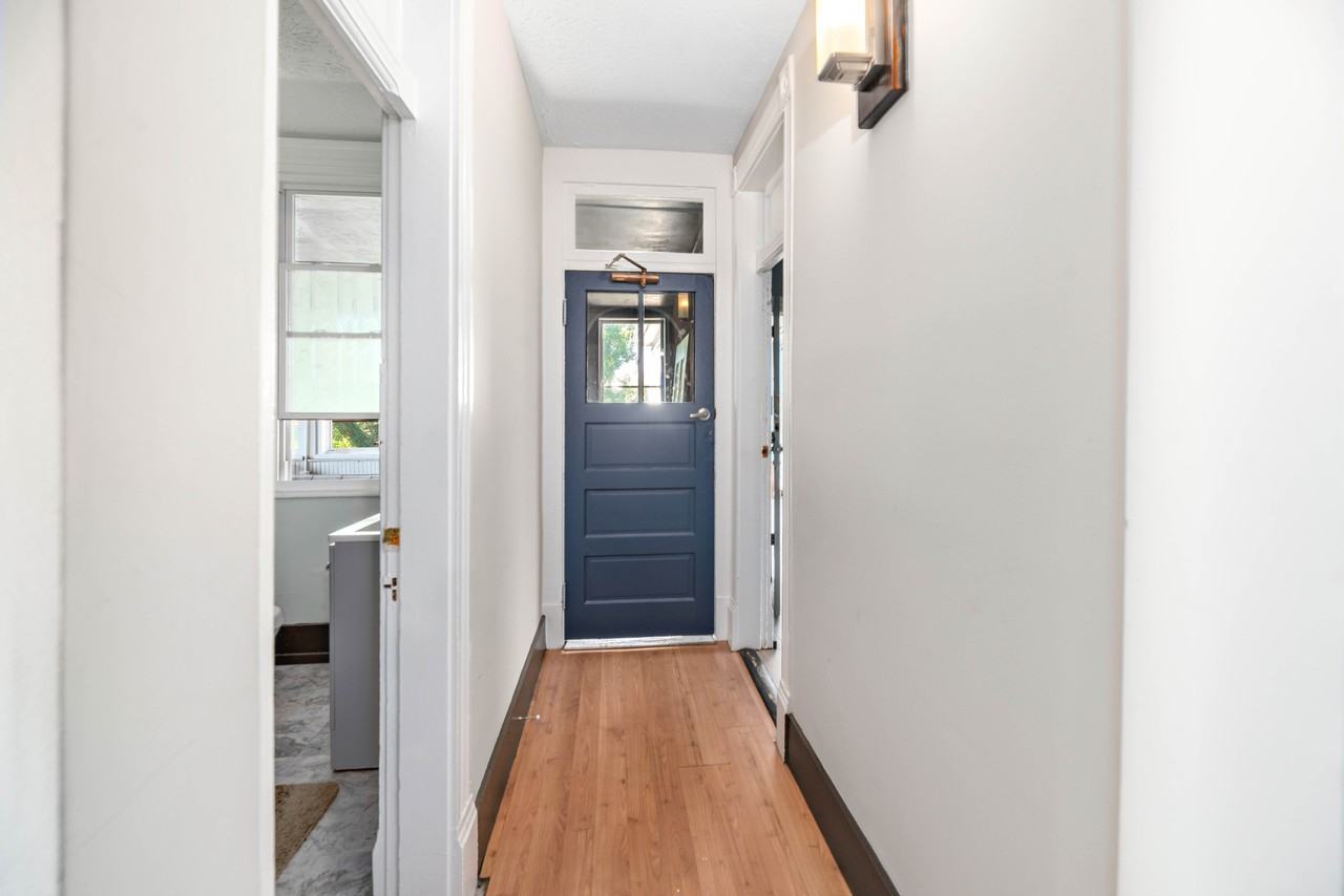 1803 Taylor StreetRoom 3Lynchburg Va 24504 #3 - Photo 5 of 25