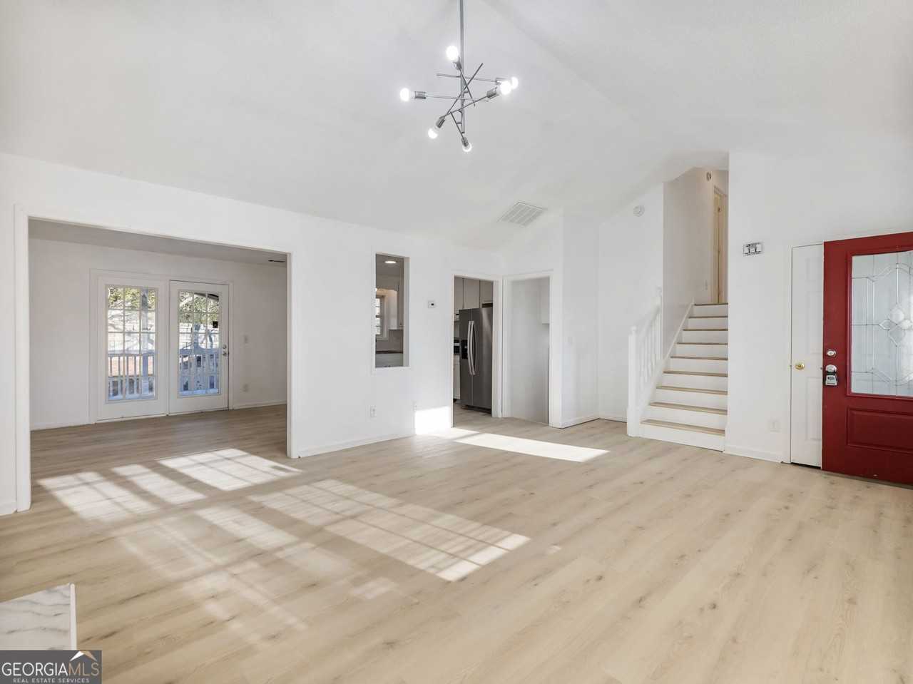 2032 Morning Dew Place - Photo 5 of 39