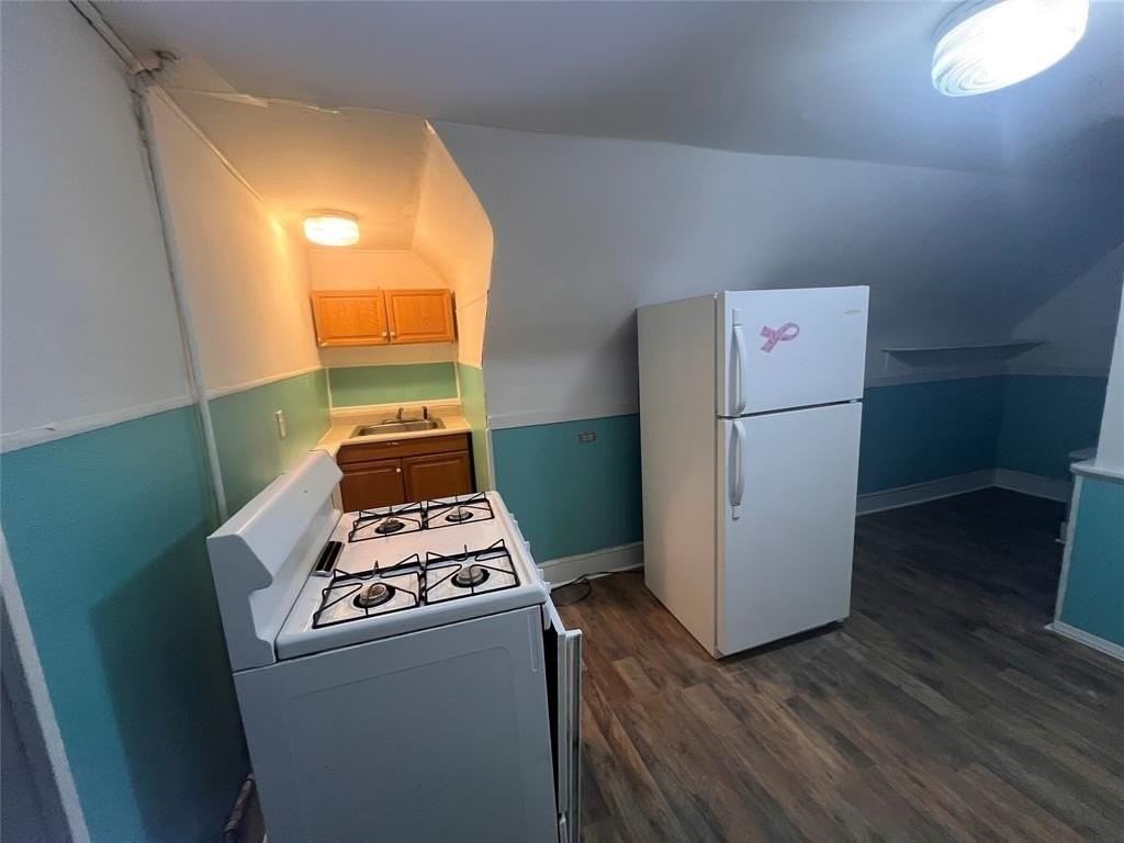 155 Willow Street #3 - Photo 7 of 10