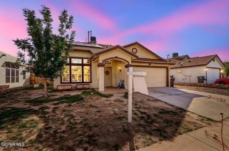 409 Desert Chicory Street - Photo 2 of 28