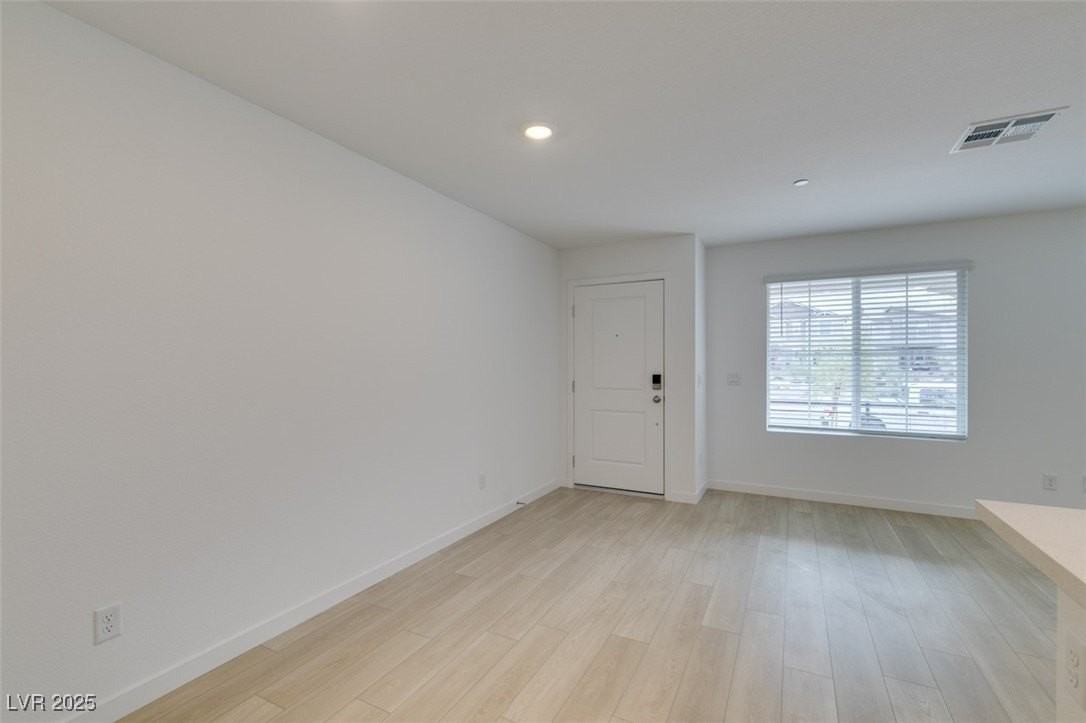 945 Jigglypuff Place - Photo 7 of 38