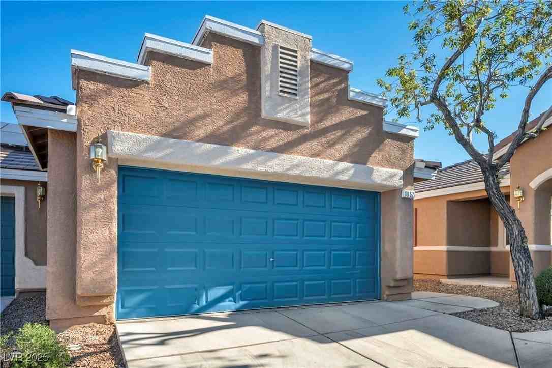 1057 Appleblossom Bloom Avenue - Photo 3 of 41