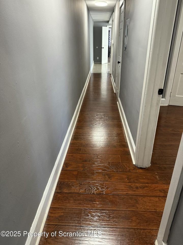 834 Monroe Ave 2nd Fl #2ndFL - Photo 3 of 13