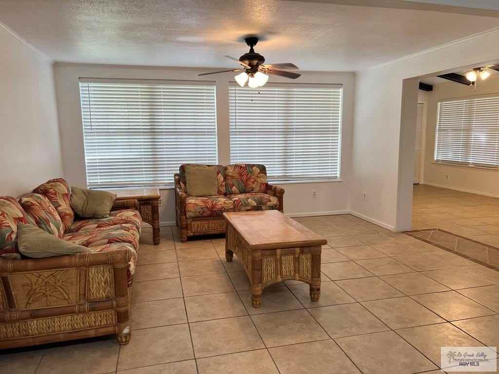 5619 La Luna Circle - Photo 6 of 24