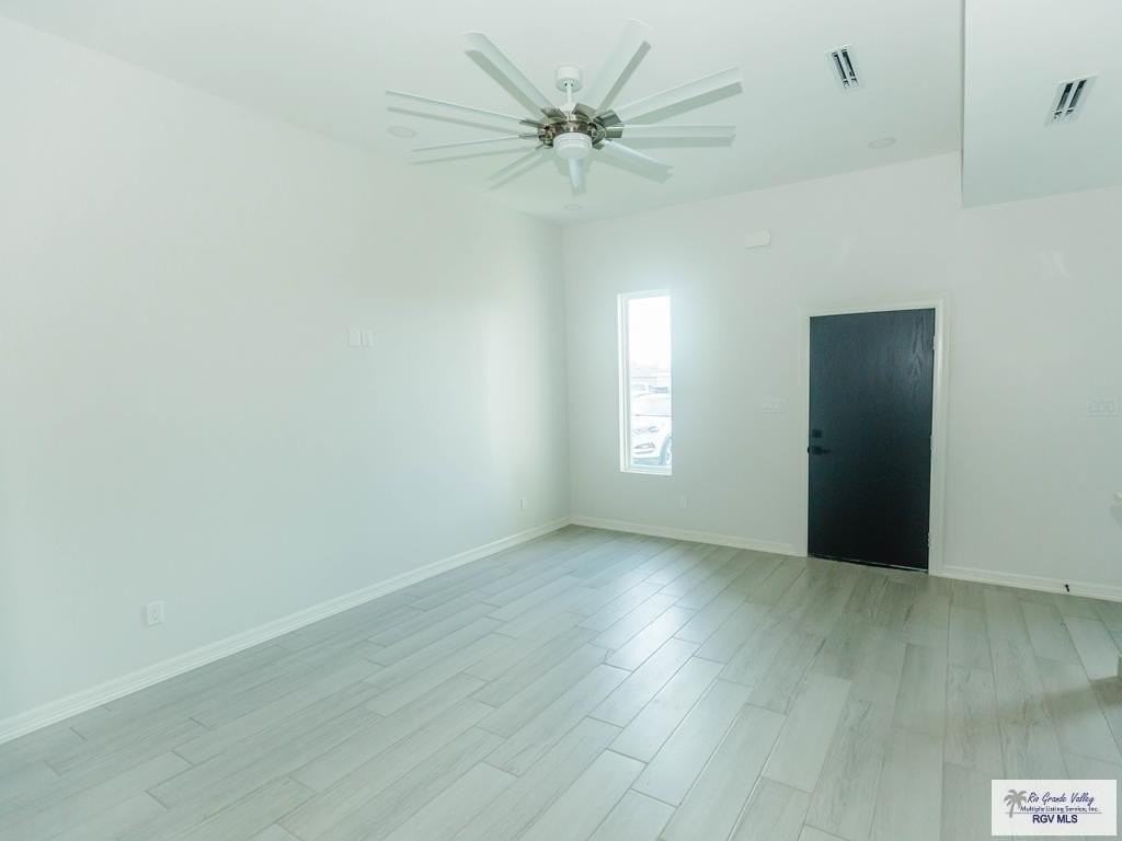 684 Marrs Avenue - Photo 2 of 10