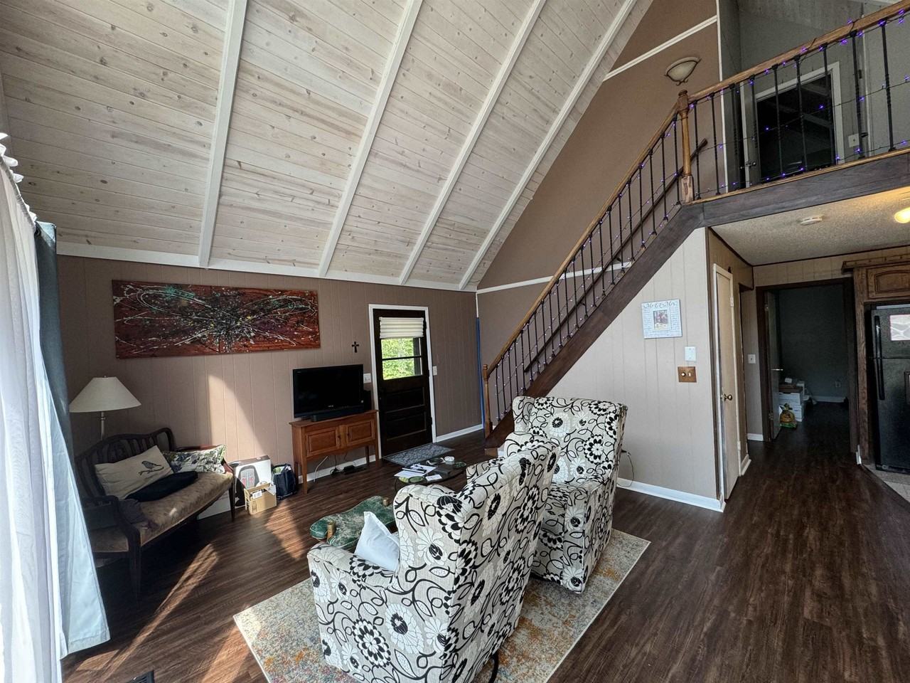 122 Water Lick Court - Photo 3 of 11