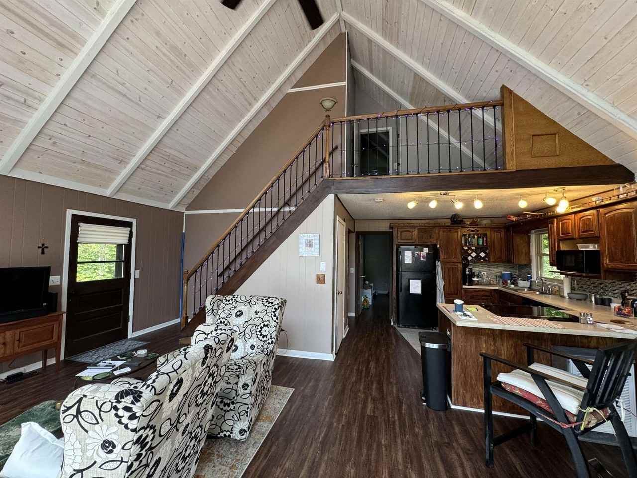 122 Water Lick Court - Photo 4 of 11