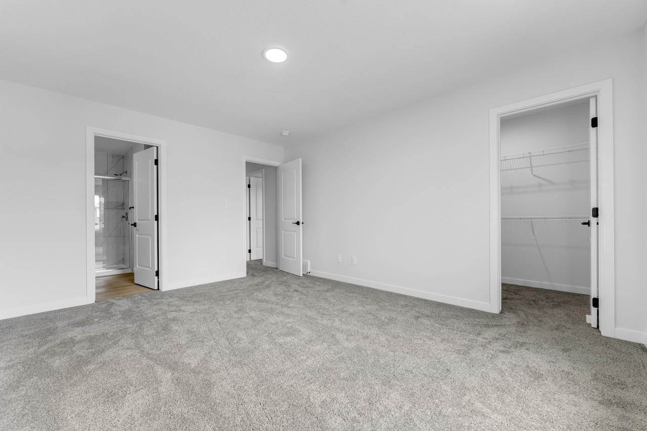 2 Edmonton Avenue #2 - Photo 6 of 10