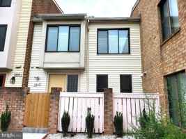 featured image of 9668 Brassie Way