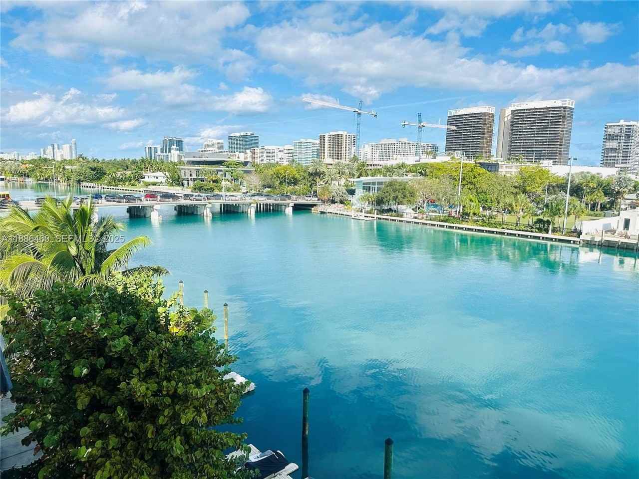 9501 E Bay Harbor Dr #5B - Photo 2 of 23