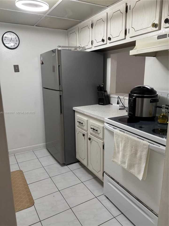 14501 Southwest 88th Street #207H - Photo 5 of 23