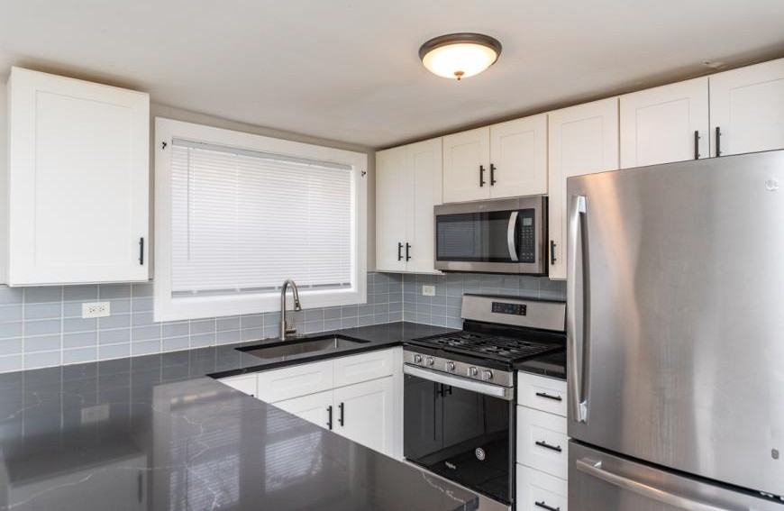 3058 North Kostner Avenue - Photo 2 of 10