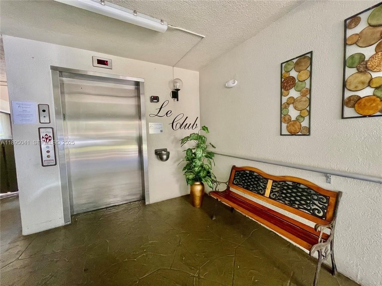 2209 S Cypress Bend Dr #407 - Photo 2 of 50