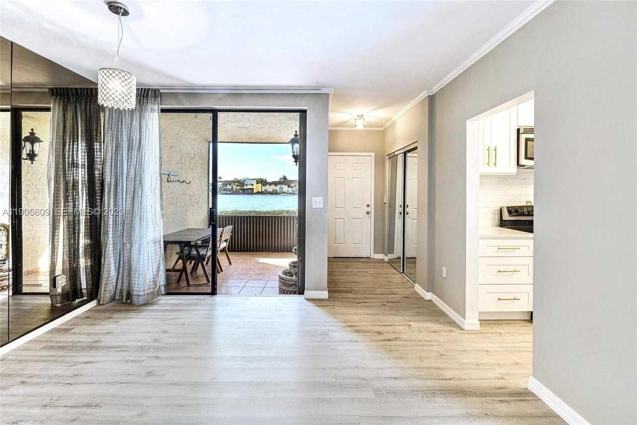 770 Ives Dairy Road #106F - Photo 7 of 25