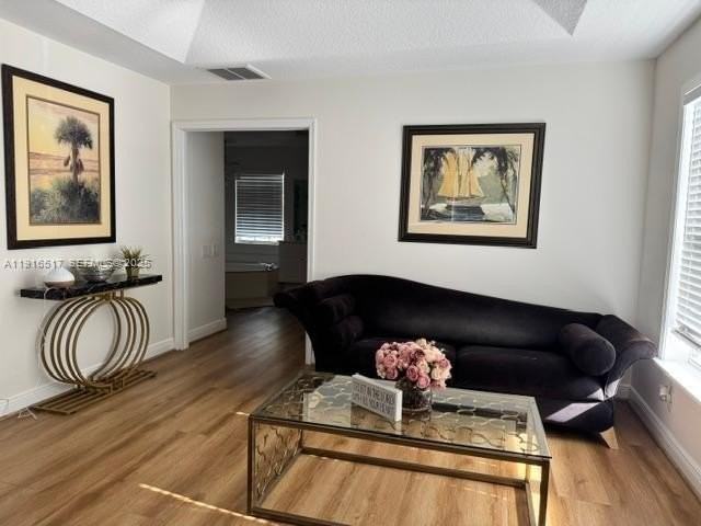 352 Kingfisher Dr #0 - Photo 4 of 33