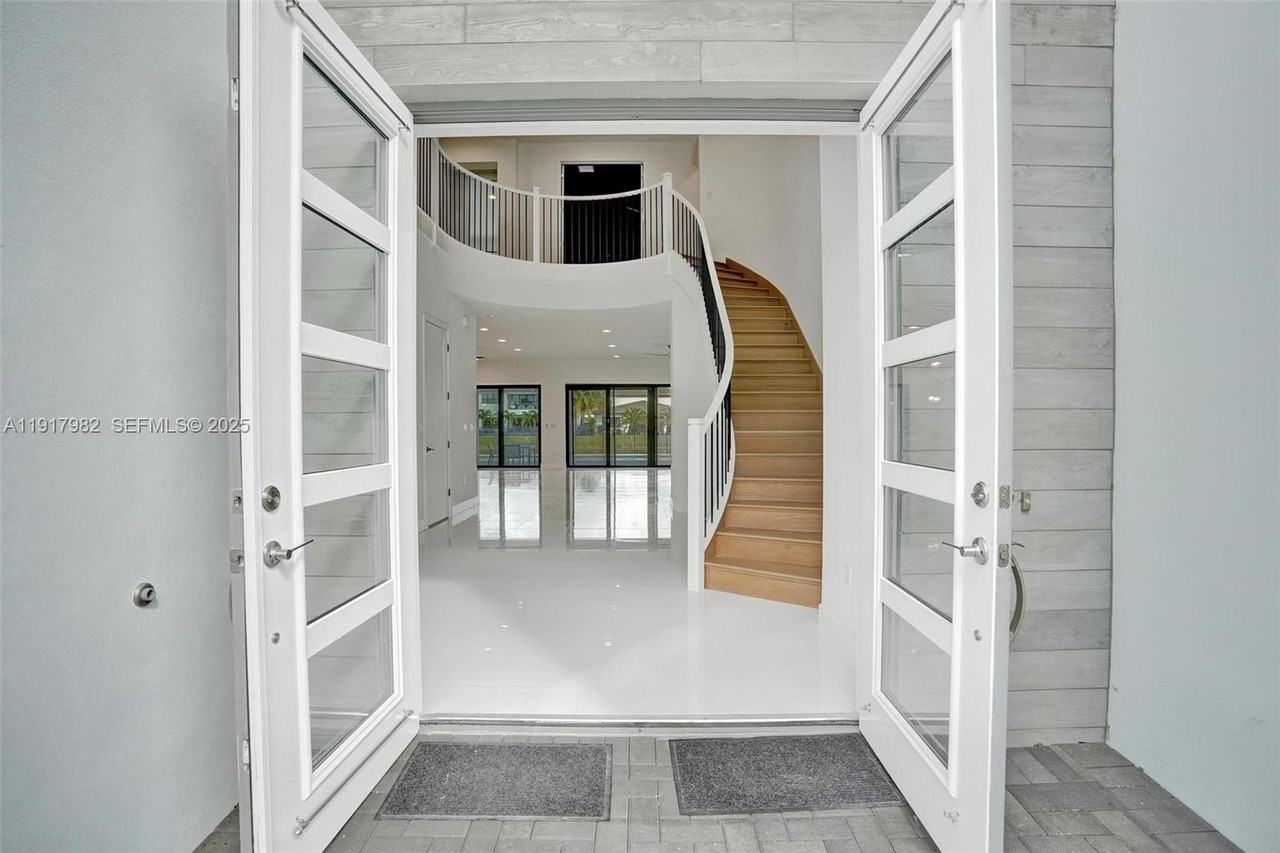 17130 Wandering Wave Ave - Photo 7 of 50