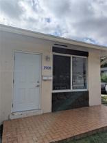 1908 Nw 17th St #1908 - Photo 1 of 1