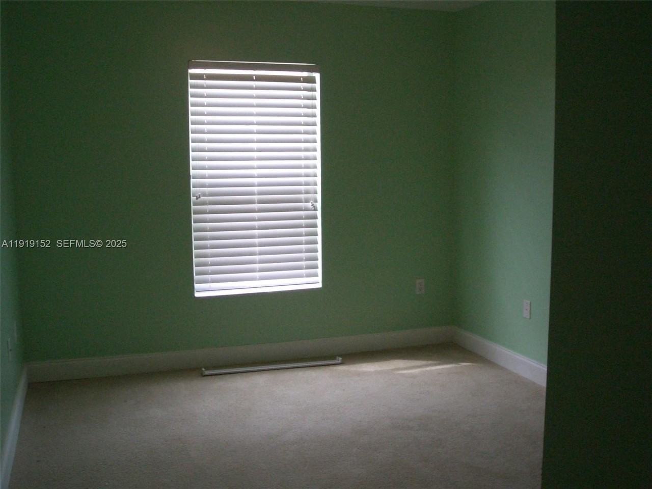 12838 Sw 256th Ter #0 - Photo 5 of 5