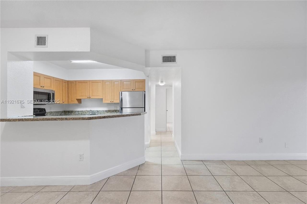 5102 Northwest 79th Avenue #304 - Photo 7 of 25