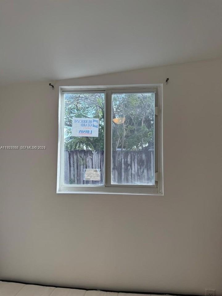 16920 Northwest 40th Avenue #D - Photo 2 of 9