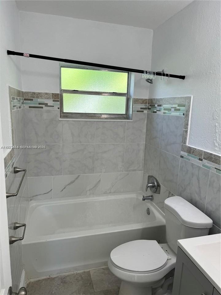 1429 Northeast 118th Terrace #2 - Photo 6 of 17