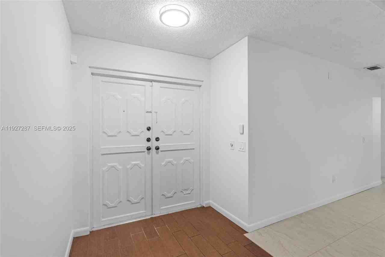 10824 Southwest 132nd Circle Court #0 - Photo 6 of 34