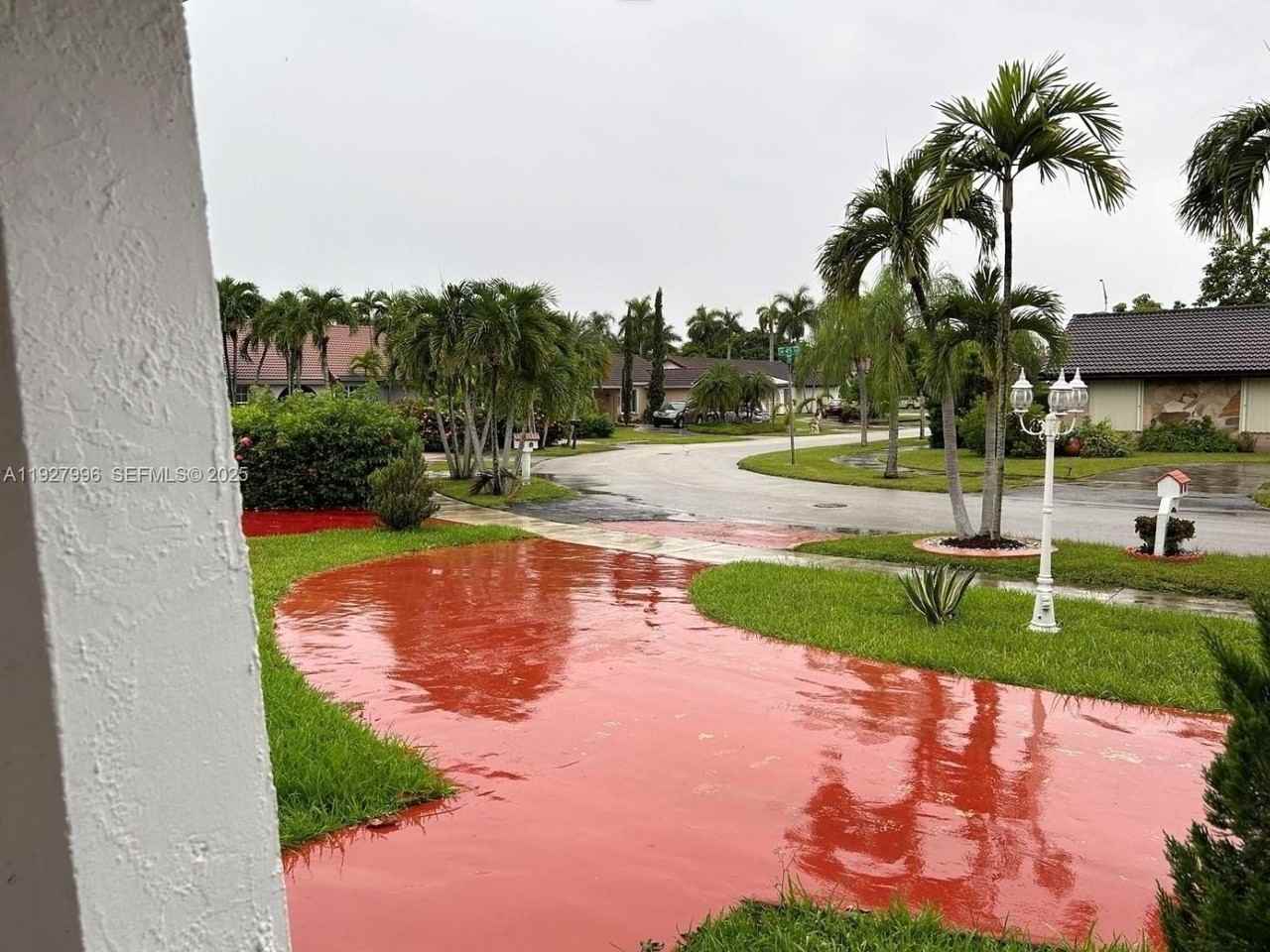 4531 Sw 146th Ct - Photo 2 of 24