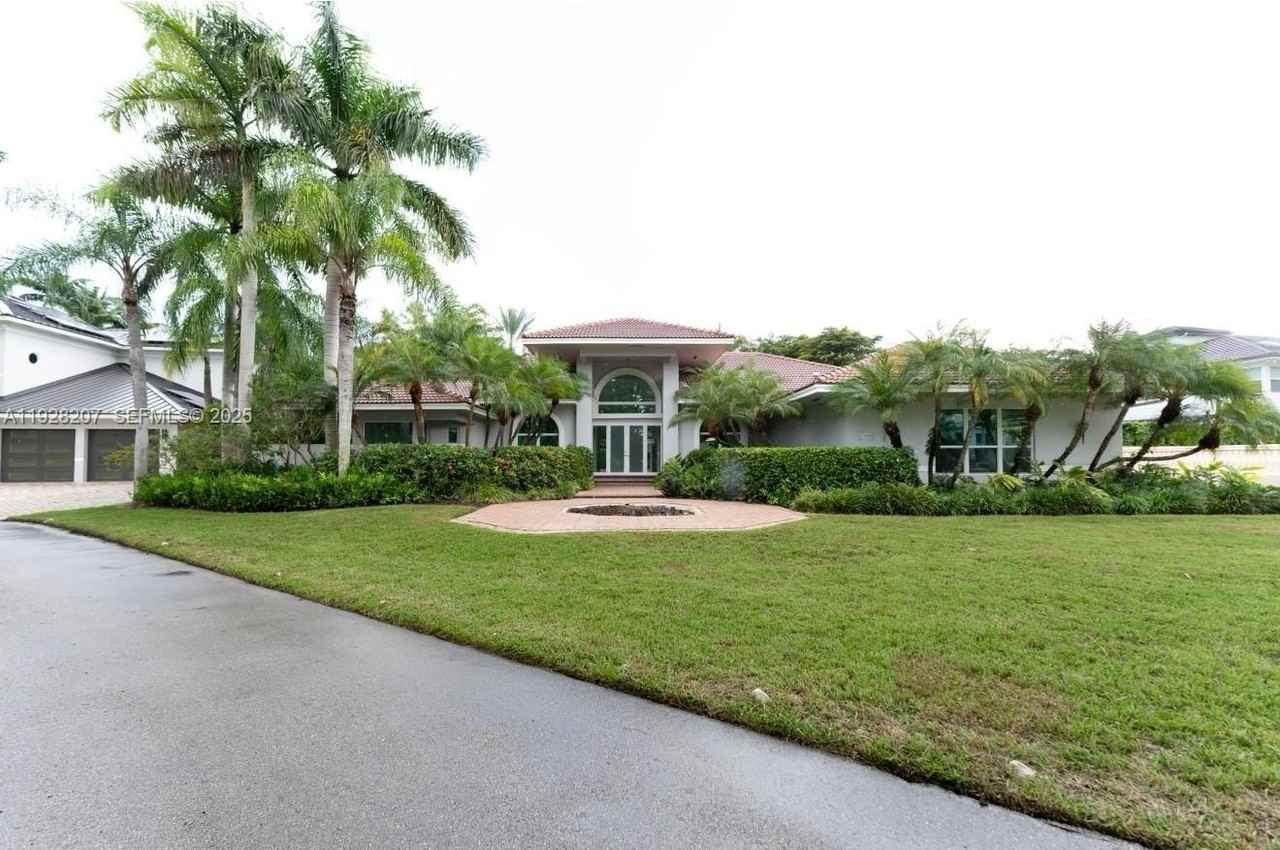 7440 Southwest 170th Terrace #NA - Photo 2 of 49