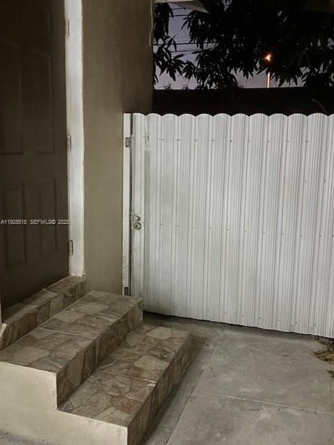 541 East 16th Street #B