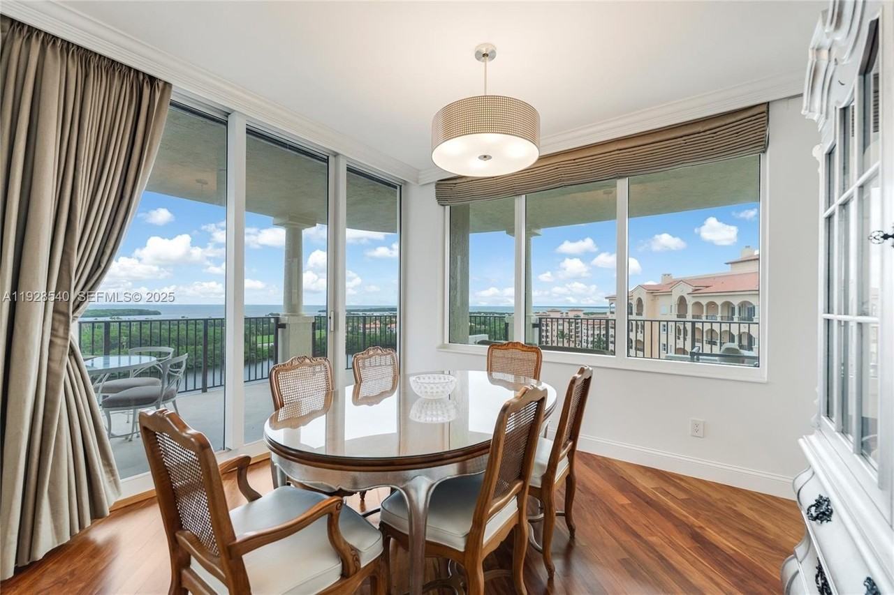 13627 Deering Bay Drive #1004 - Photo 4 of 39