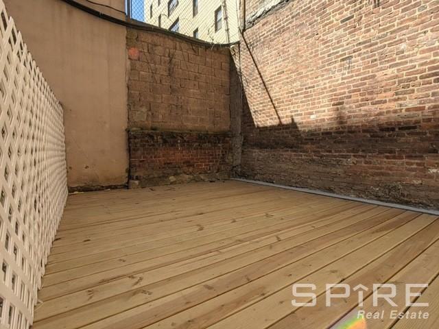 210 East 29th Street - Photo 6 of 9