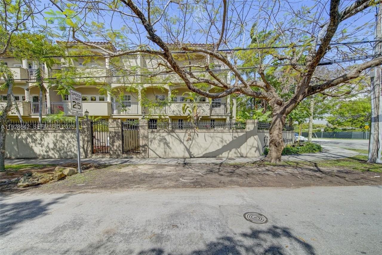 3300 Bird Ave #108 - Photo 2 of 28