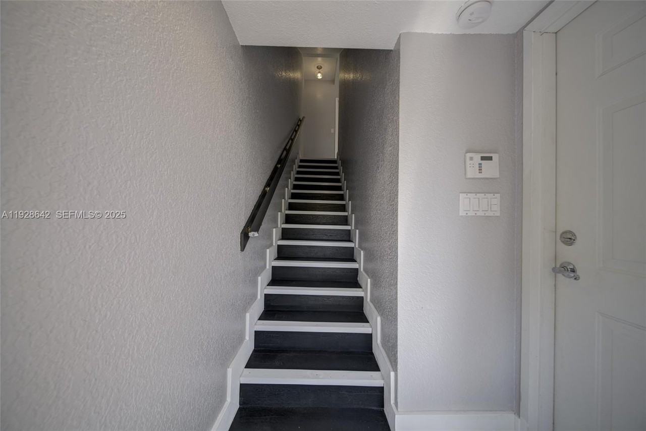 3300 Bird Ave #108 - Photo 5 of 28