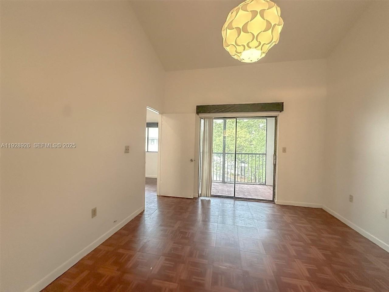 2550 Sw 18th Ter #2305 - Photo 7 of 18