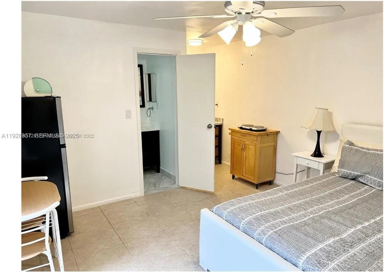 2449 Northwest 73rd Avenue #2449 - Photo 5 of 8