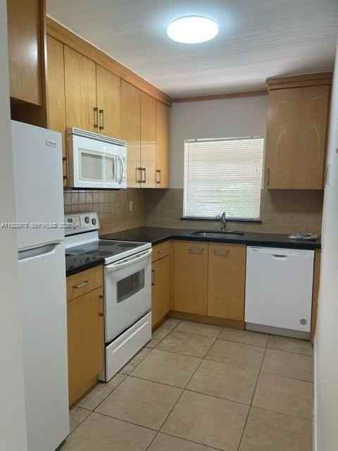 133 Southeast 4th Avenue #6 - Photo 7 of 11