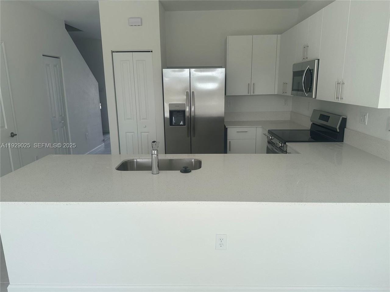 Southwest 358th Street #17904 - Photo 7 of 26