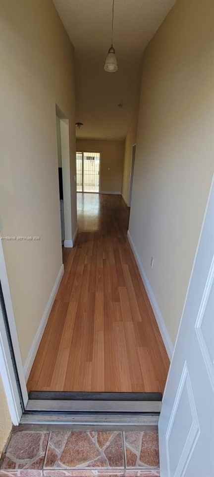 11470 Nw 4th Ln #11470 - Photo 4 of 29