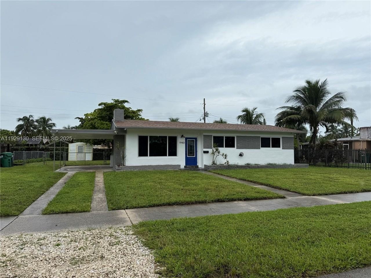 19401 Northeast 1st Avenue - Photo 2 of 12