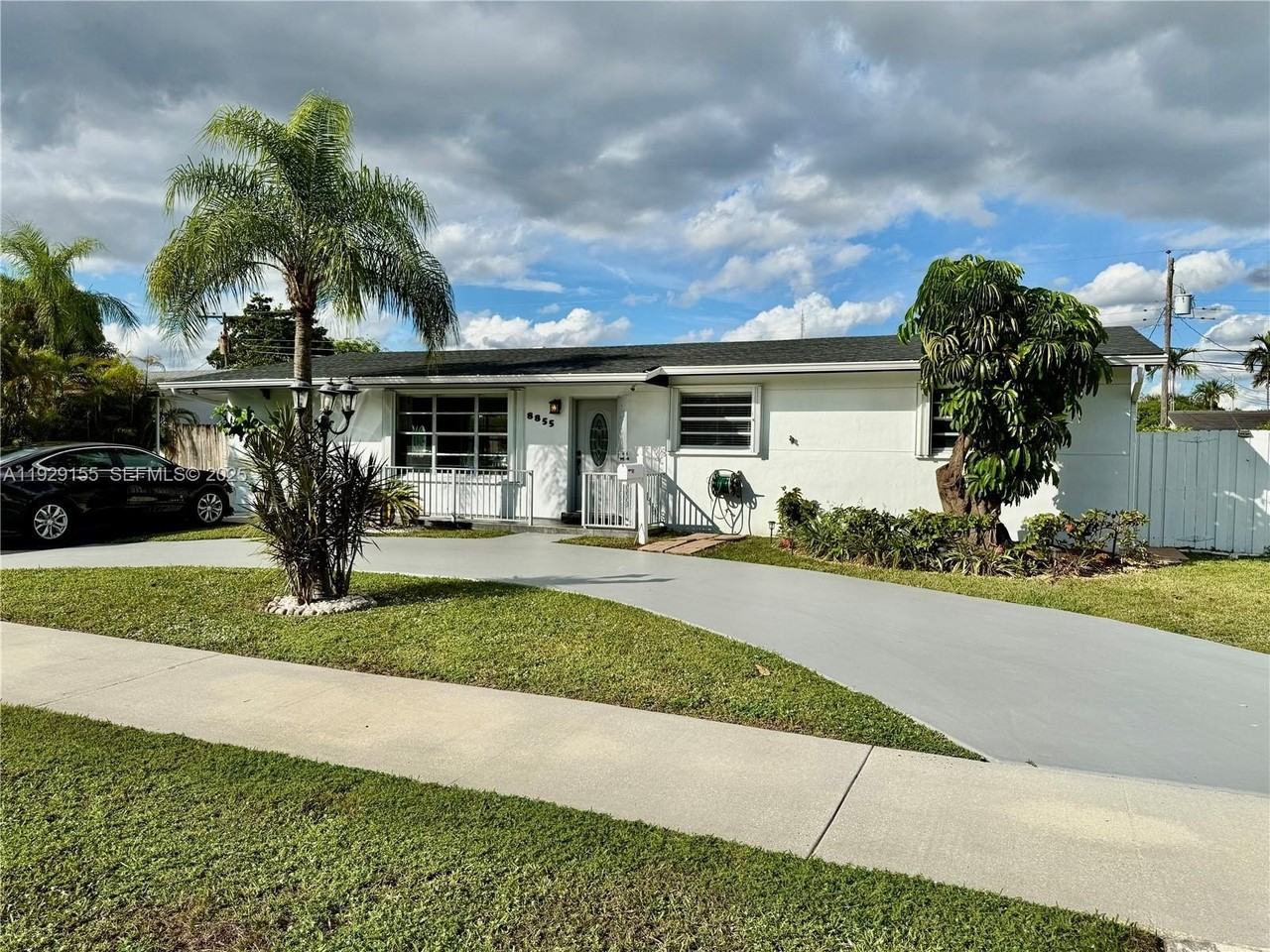 8855 Southwest 17th Terrace #0 - Photo 2 of 27