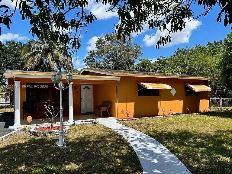 1536 Northwest 15th Avenue #0 - Photo 4 of 43