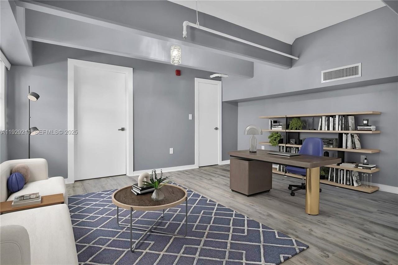 4332 Collins Avenue #201 - Photo 7 of 20