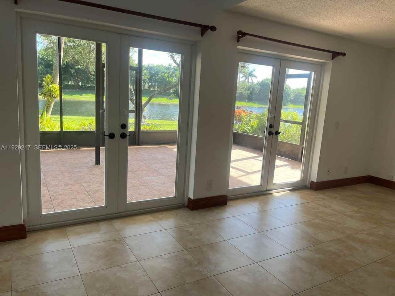 1528 Springside Terrace - Photo 5 of 21