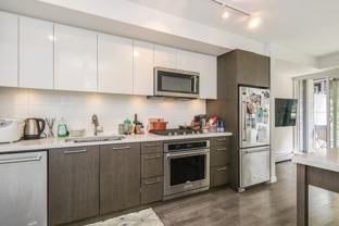 384 1st Ave E - Photo 1 of 1