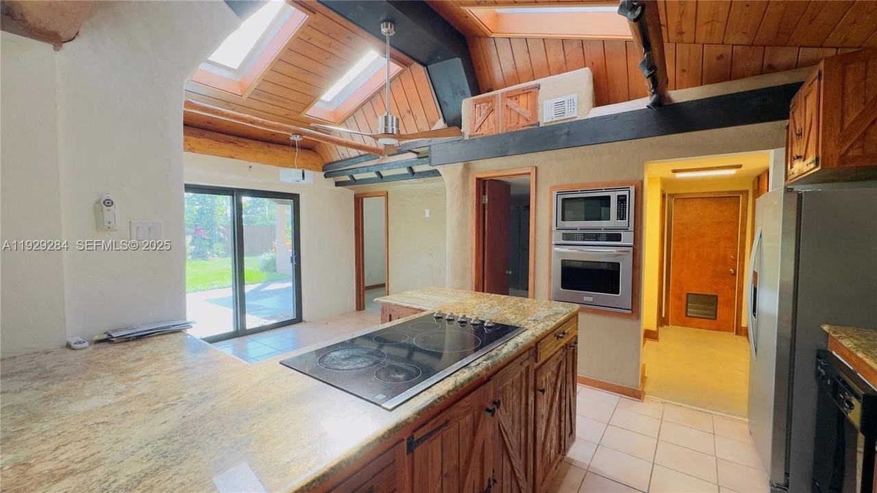 18350 Southwest 214th Street - Photo 3 of 24