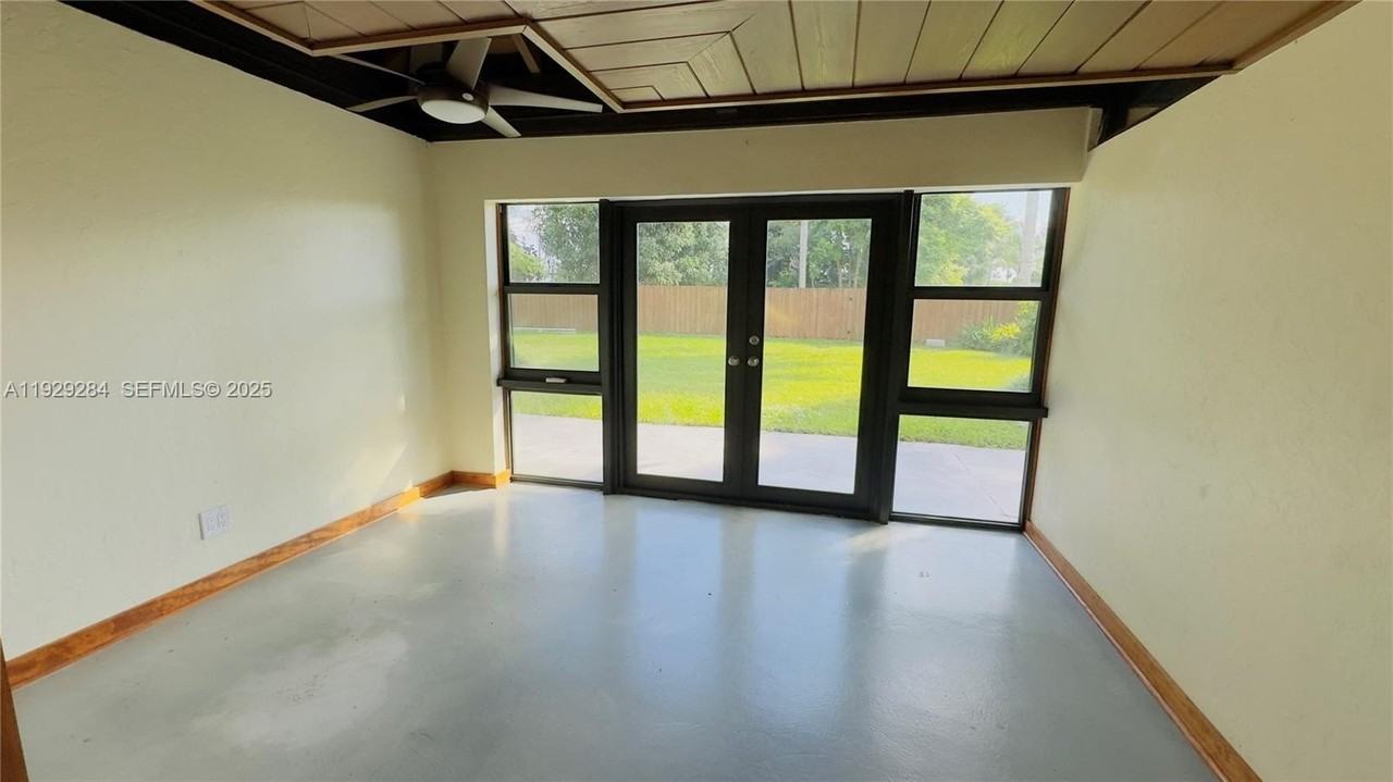 18350 Southwest 214th Street - Photo 7 of 24