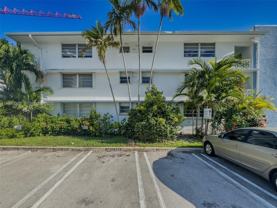 1120 102nd St #6 - Photo 1 of 1