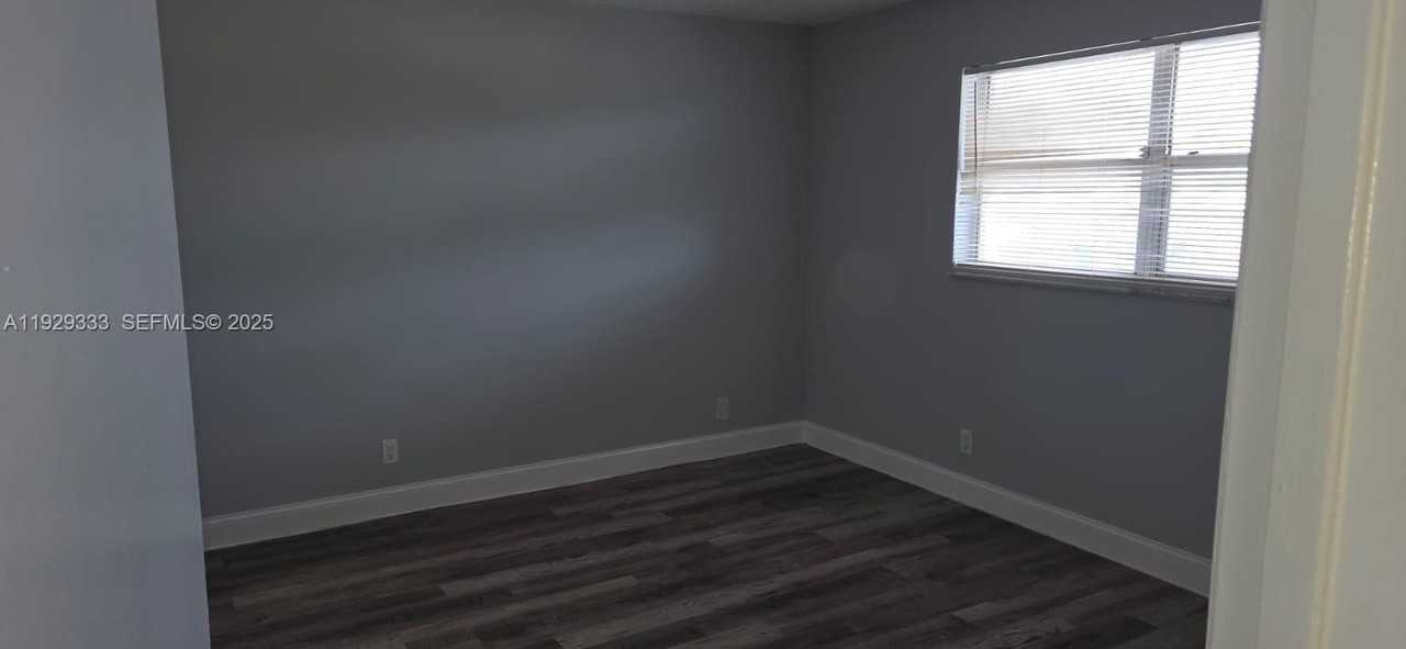 North Colony Circle #307 - Photo 2 of 5